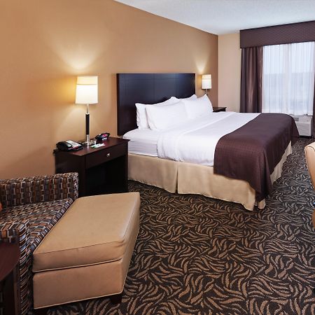 Holiday Inn Ardmore centro de convenciones Exterior foto